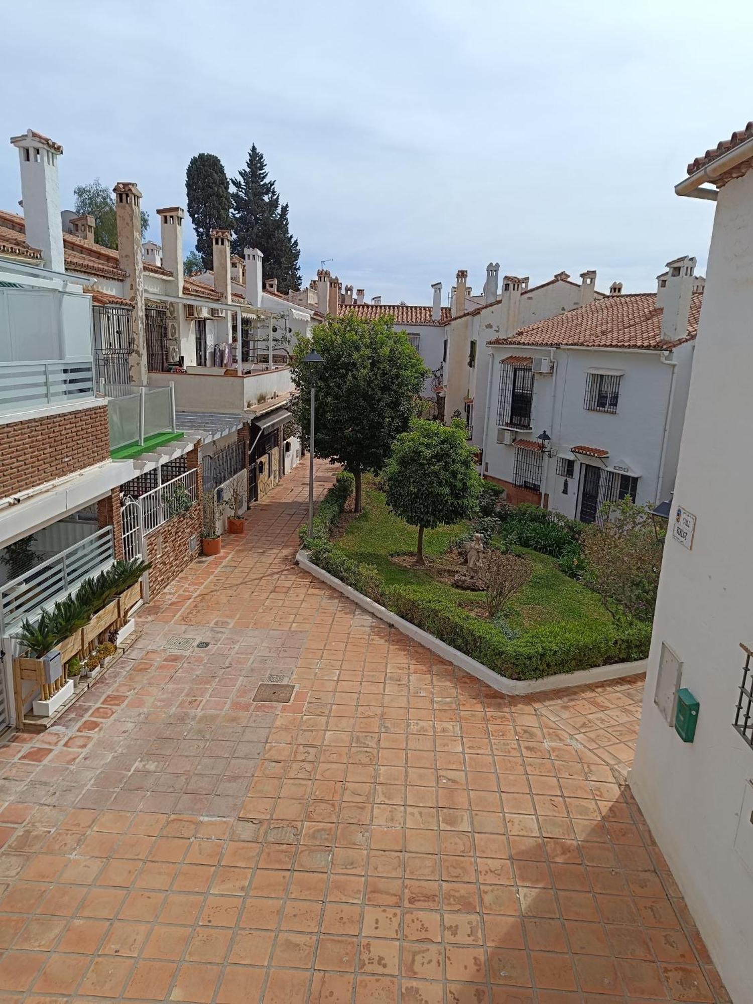 Villa La Casa Del Patio Andaluz Torremolinos Exterior foto